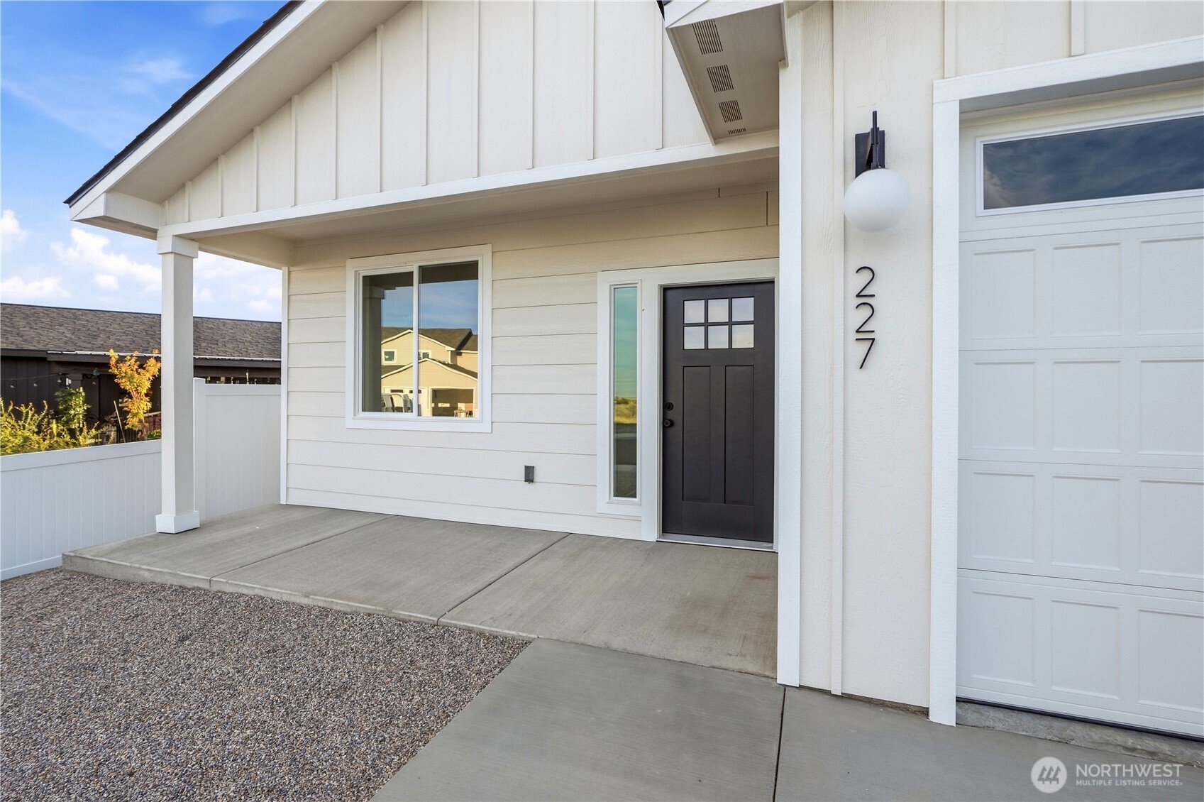 227 Parkside Place Property Photo 31