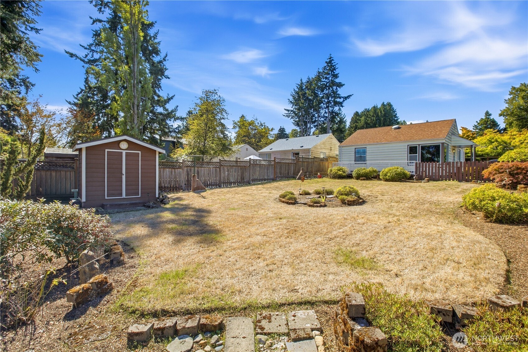 11752 20th Avenue Property Photo 5