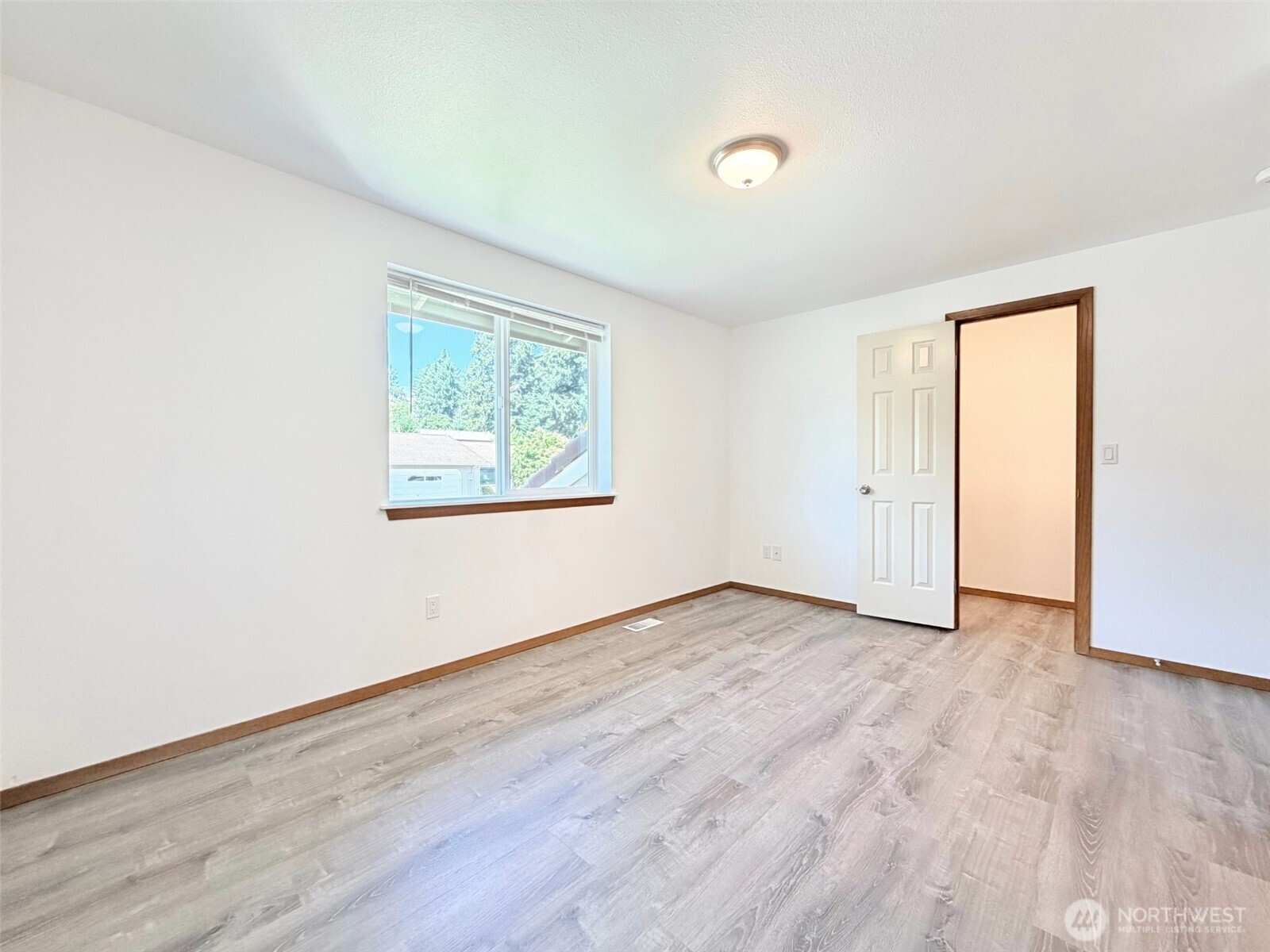 1311 -1317 Contra Costa Avenue Property Photo 19