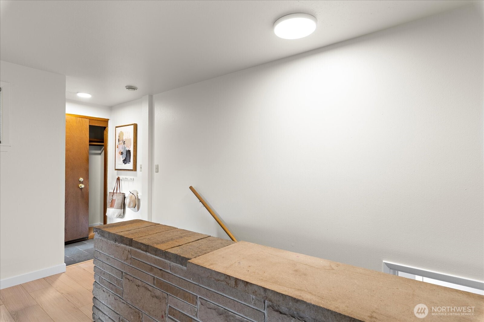 12216 12th Avenue Property Photo 4