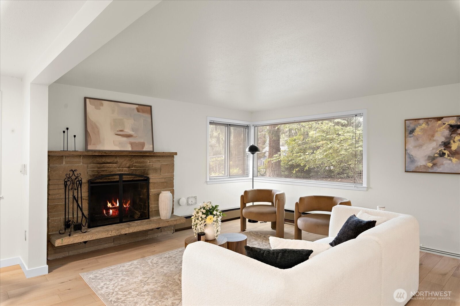 12216 12th Avenue Property Photo 6
