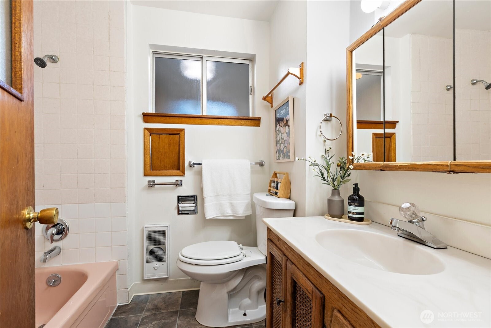 12216 12th Avenue Property Photo 14