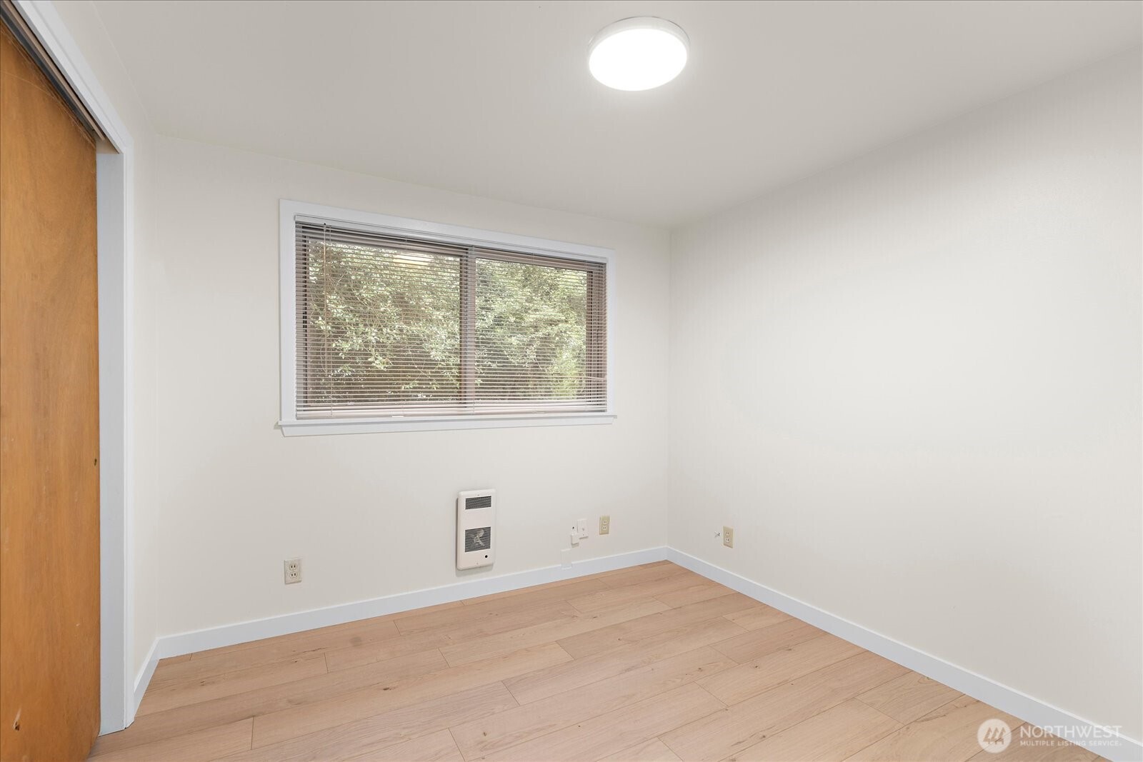 12216 12th Avenue Property Photo 17