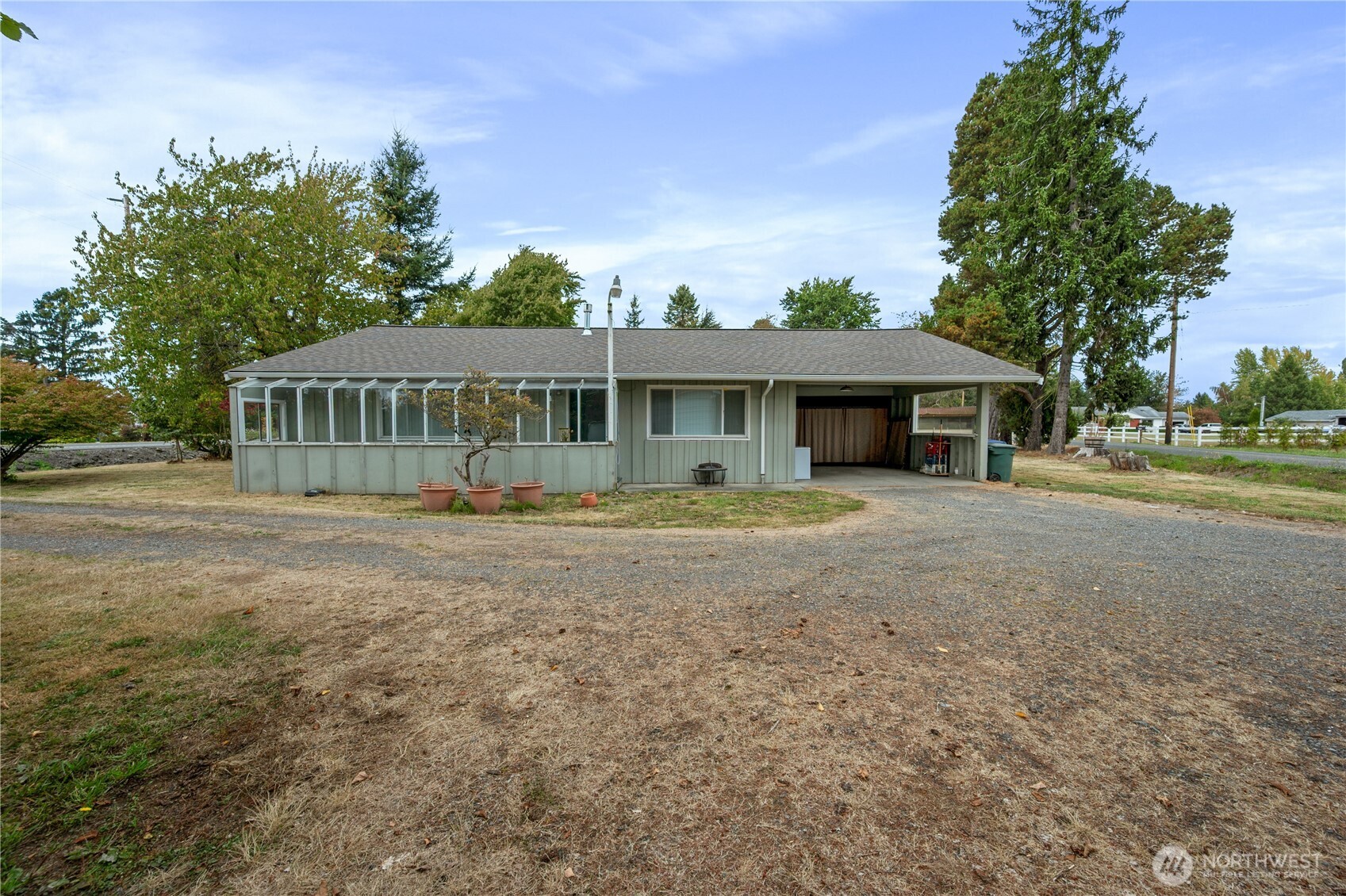 4924 Northwest Drive Property Photo 1