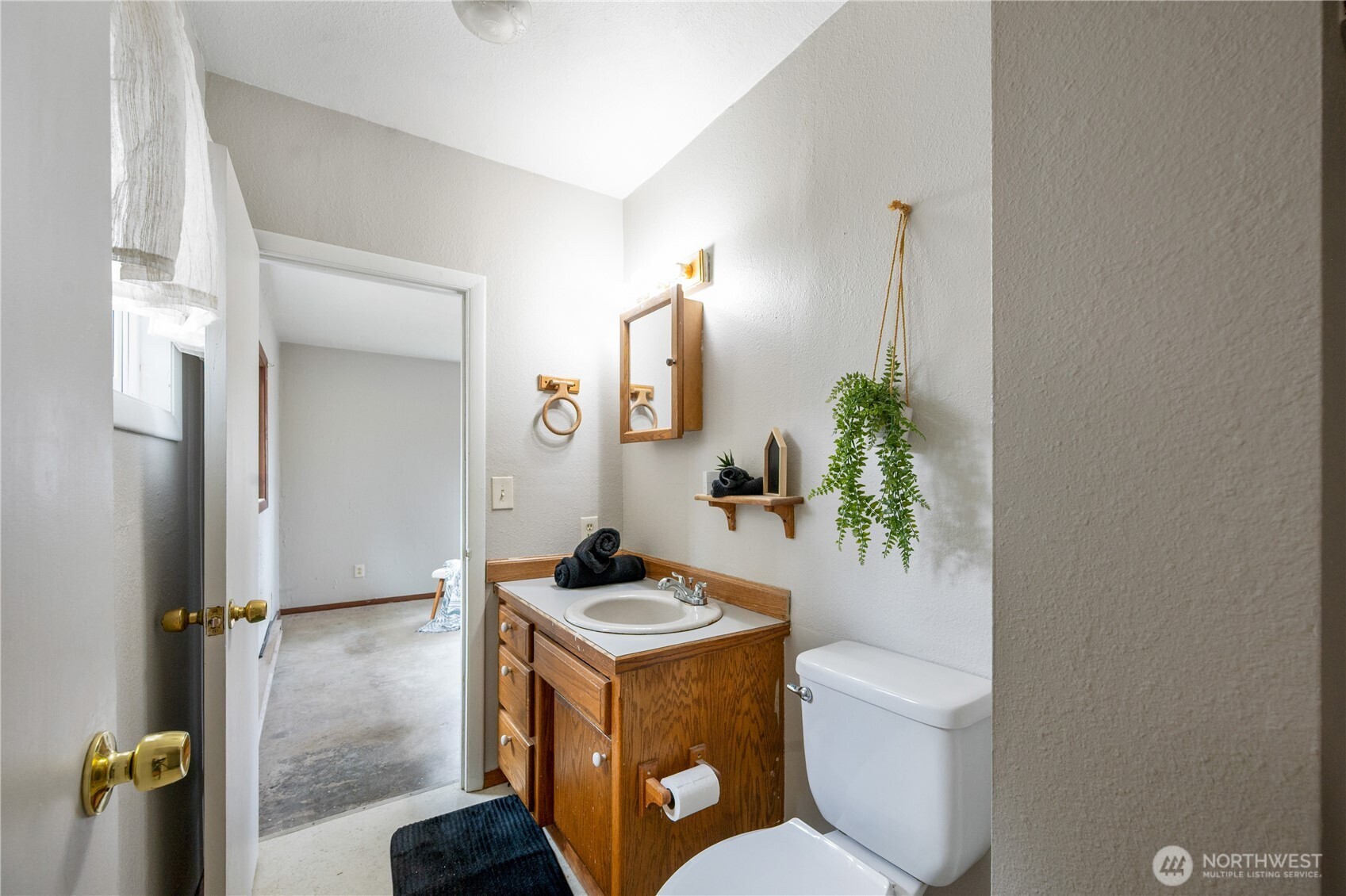 4924 Northwest Drive Property Photo 16