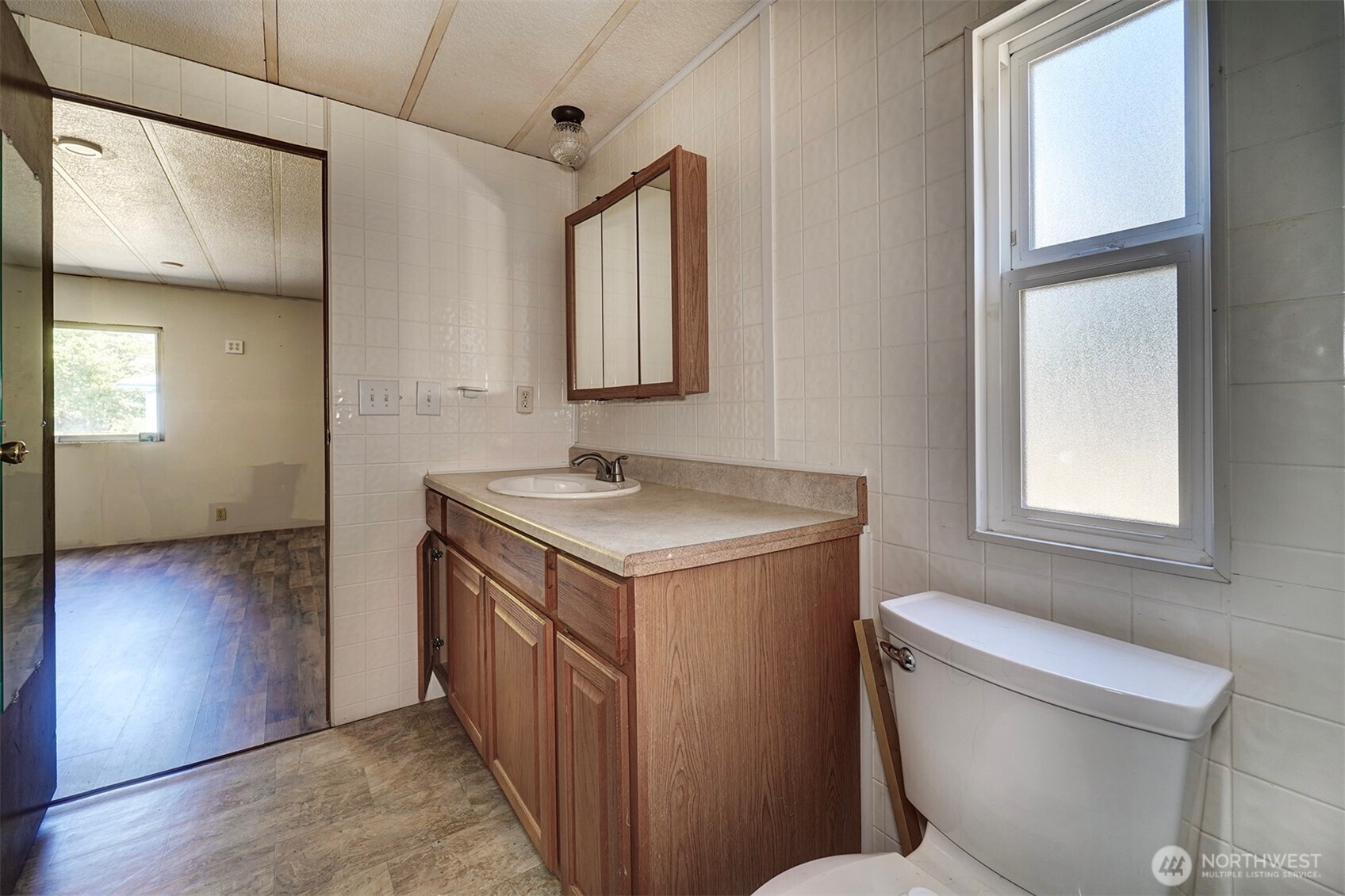 2321 Ne Sylvan Way Property Photo 11