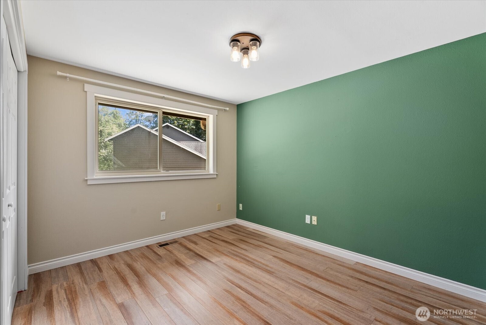 3209 102nd Avenue Property Photo 12