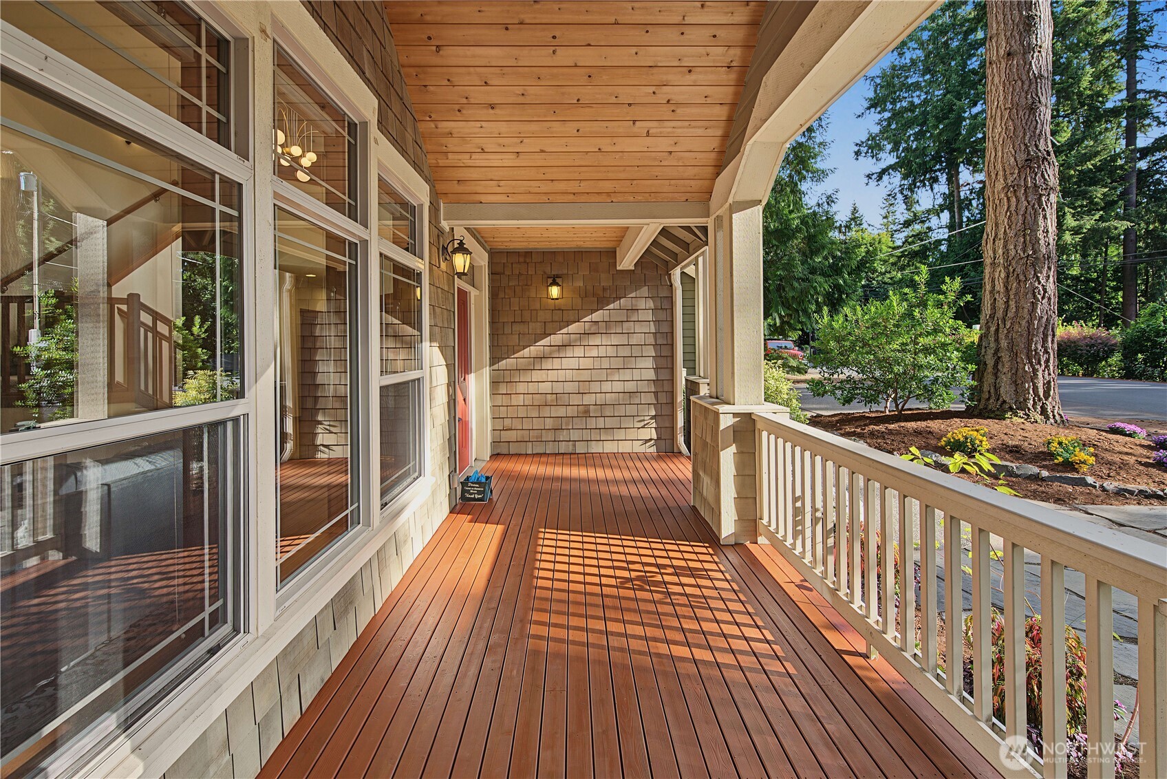 18520 26th Avenue Property Photo 6
