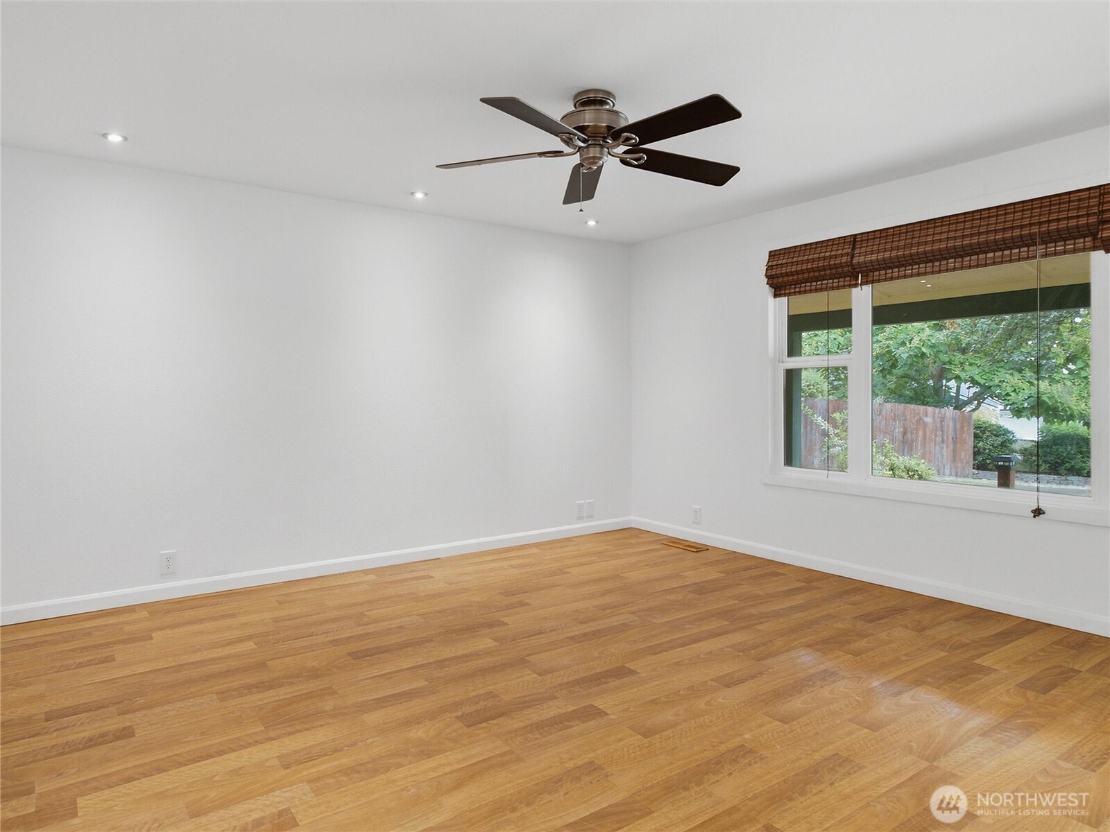 7738 Long Lake Court Property Photo 7