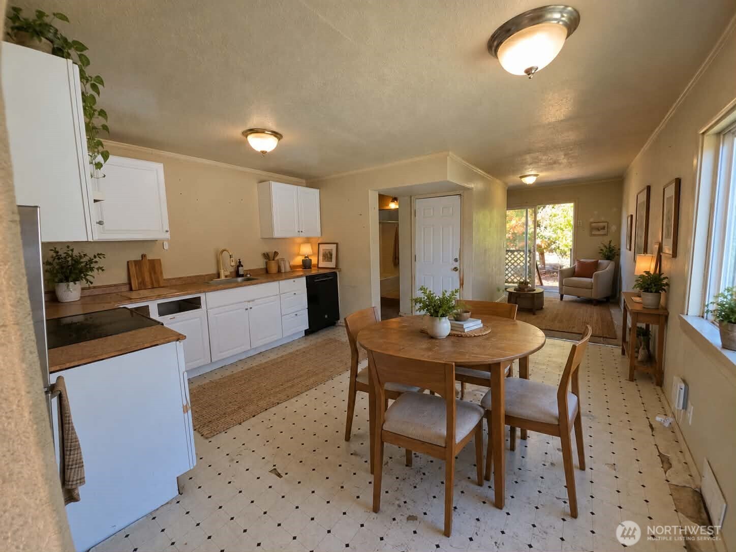 2905 Simpson Avenue Property Photo 7