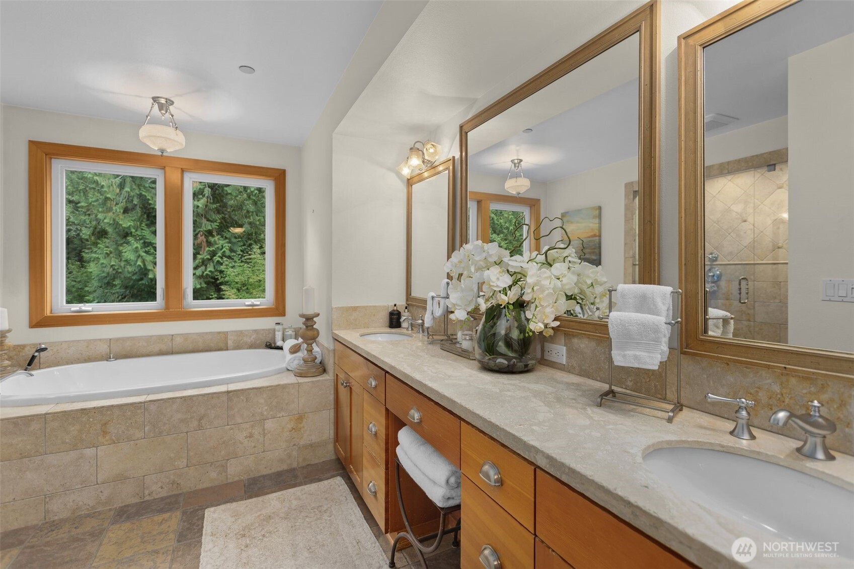 26415 Se Old Black Nugget Road Property Photo 7