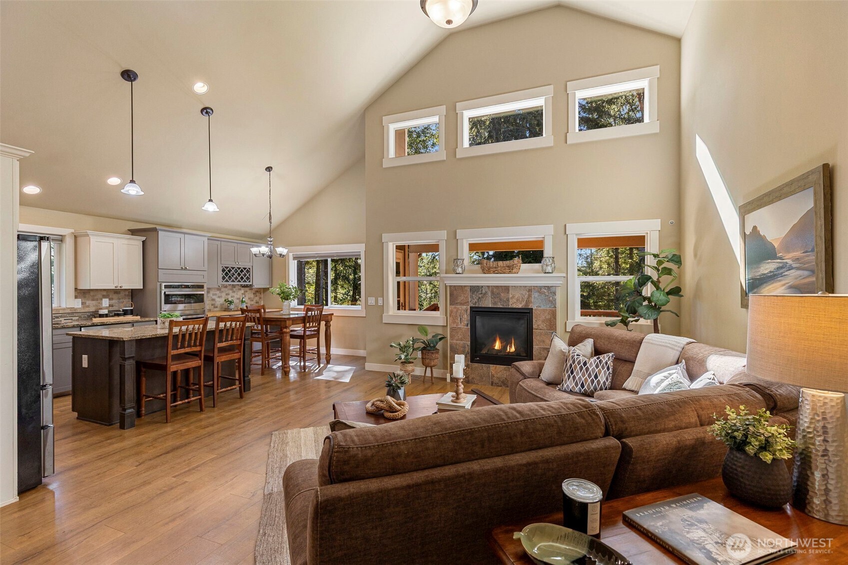 7981 Se Mossy Pond Court Property Photo 2
