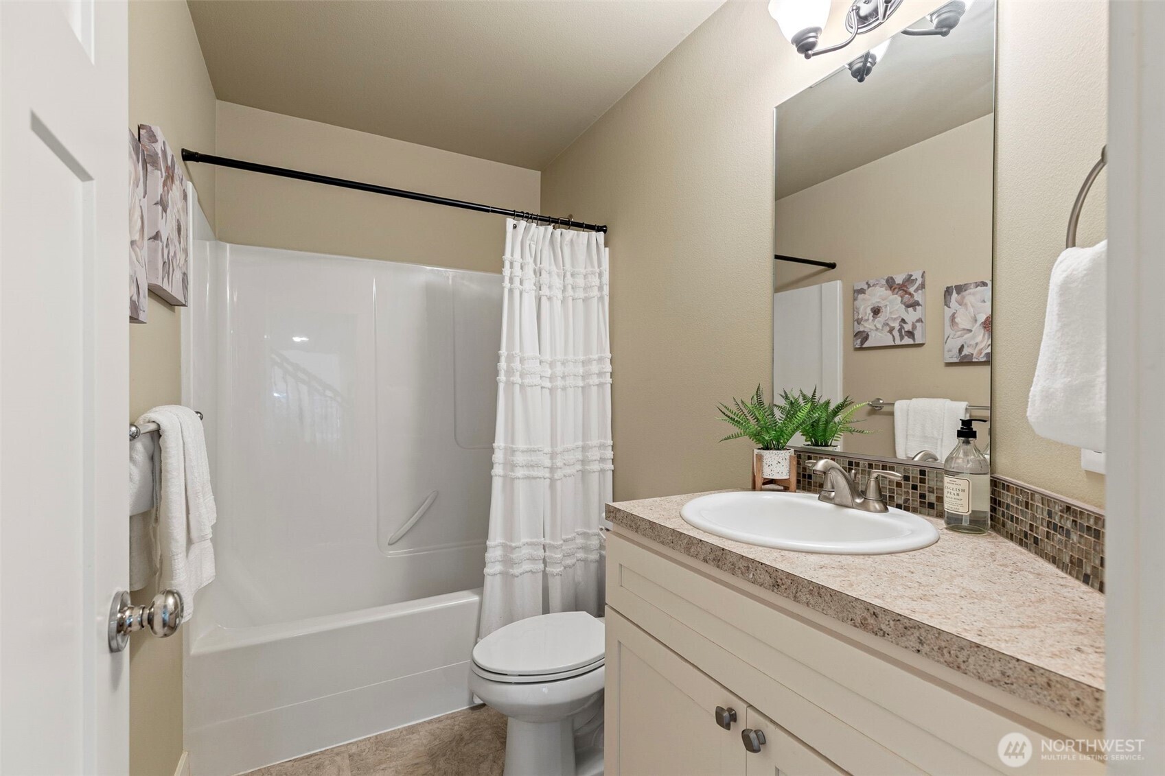 7981 Se Mossy Pond Court Property Photo 25