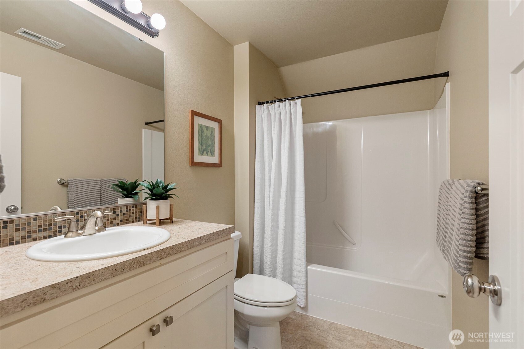 7981 Se Mossy Pond Court Property Photo 28