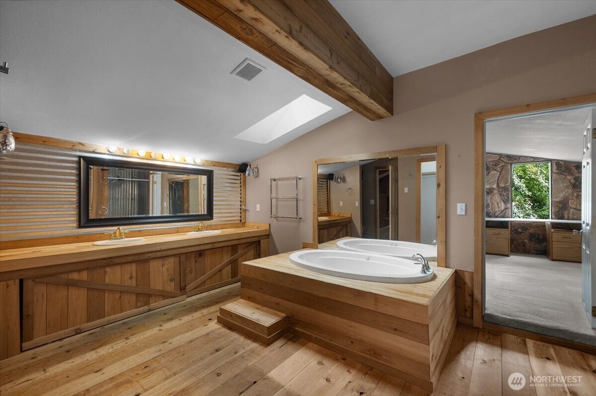 1497 Old Military Road Property Photo 25