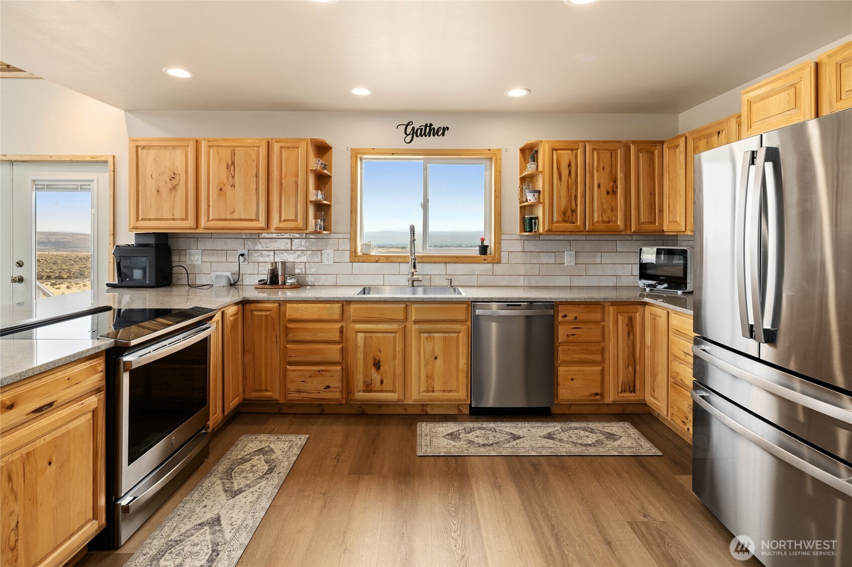 1231 Secret Canyon Road Property Photo 10