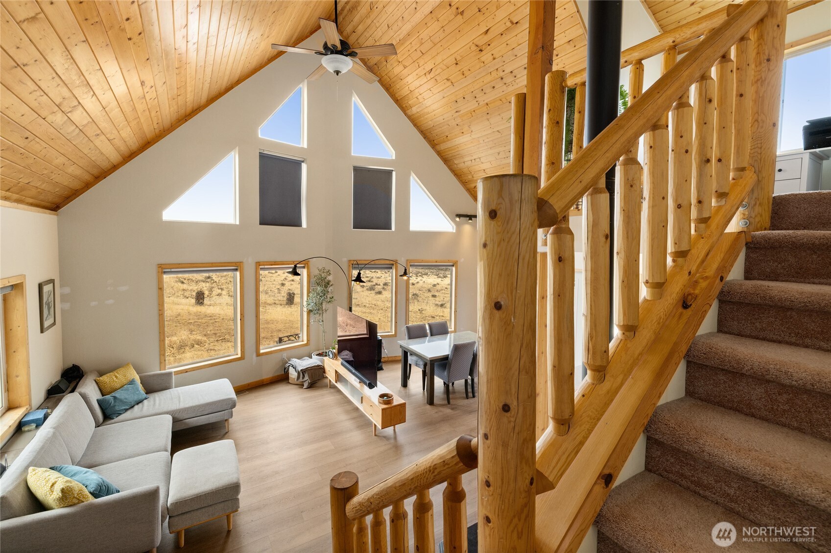 1231 Secret Canyon Road Property Photo 22