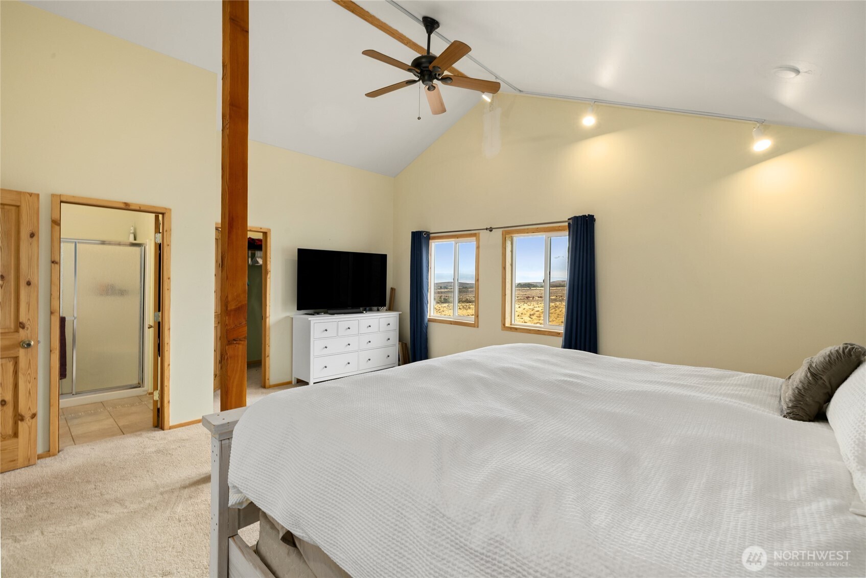 1231 Secret Canyon Road Property Photo 24