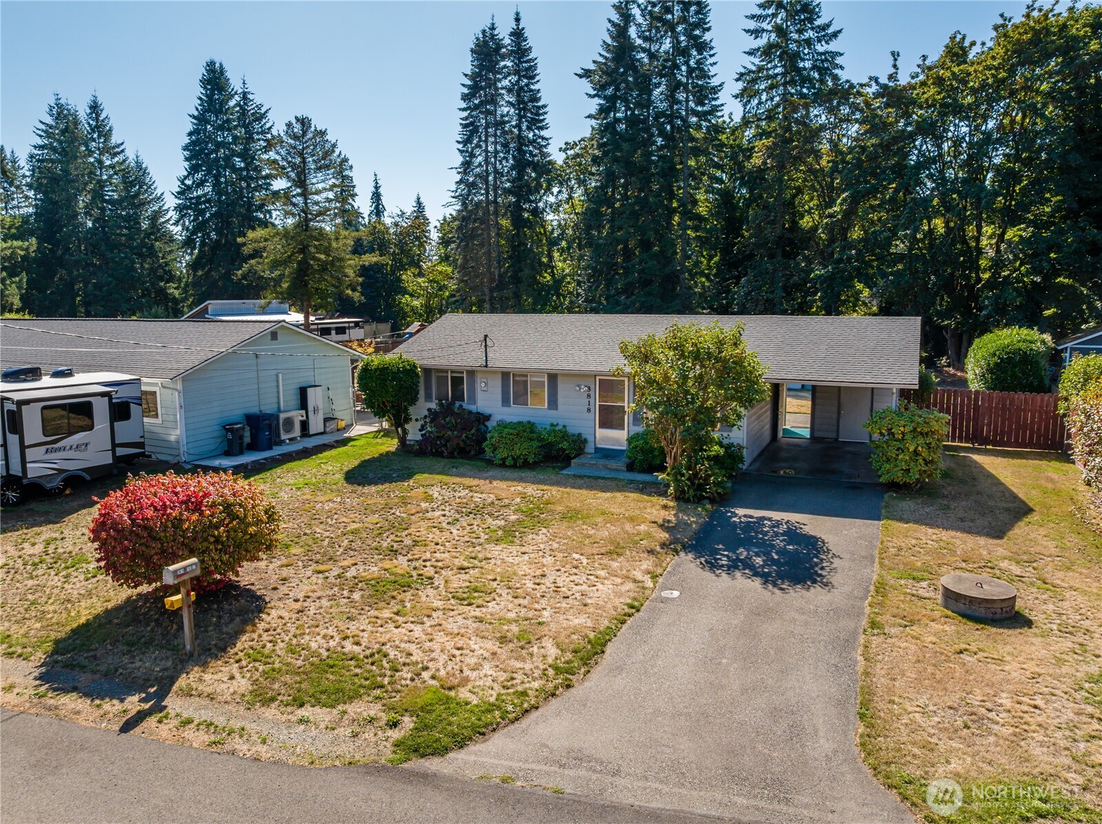 3818 103rd Street Property Photo 1