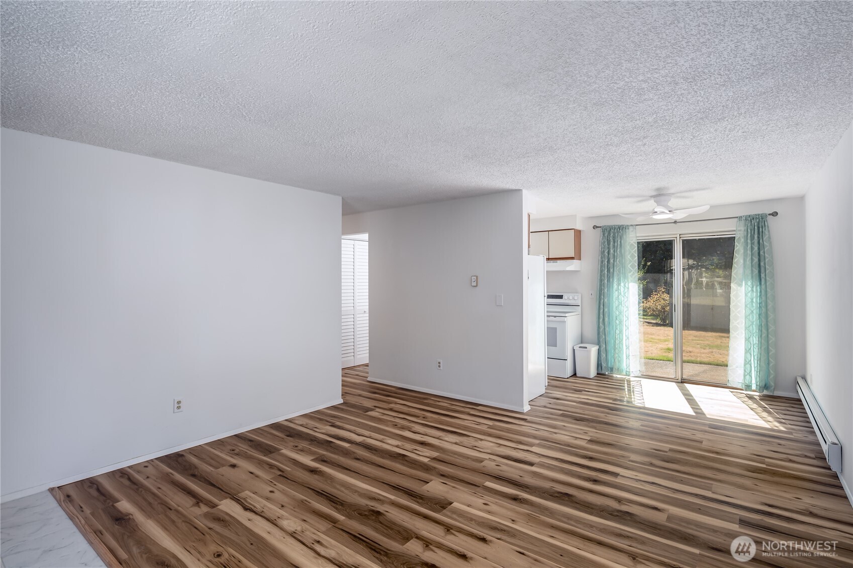 3818 103rd Street Property Photo 7