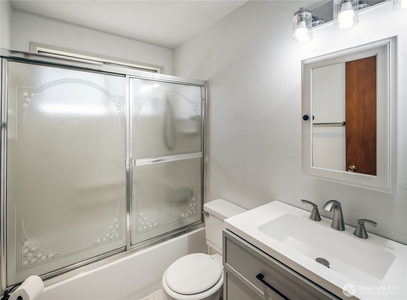 3818 103rd Street Property Photo 16