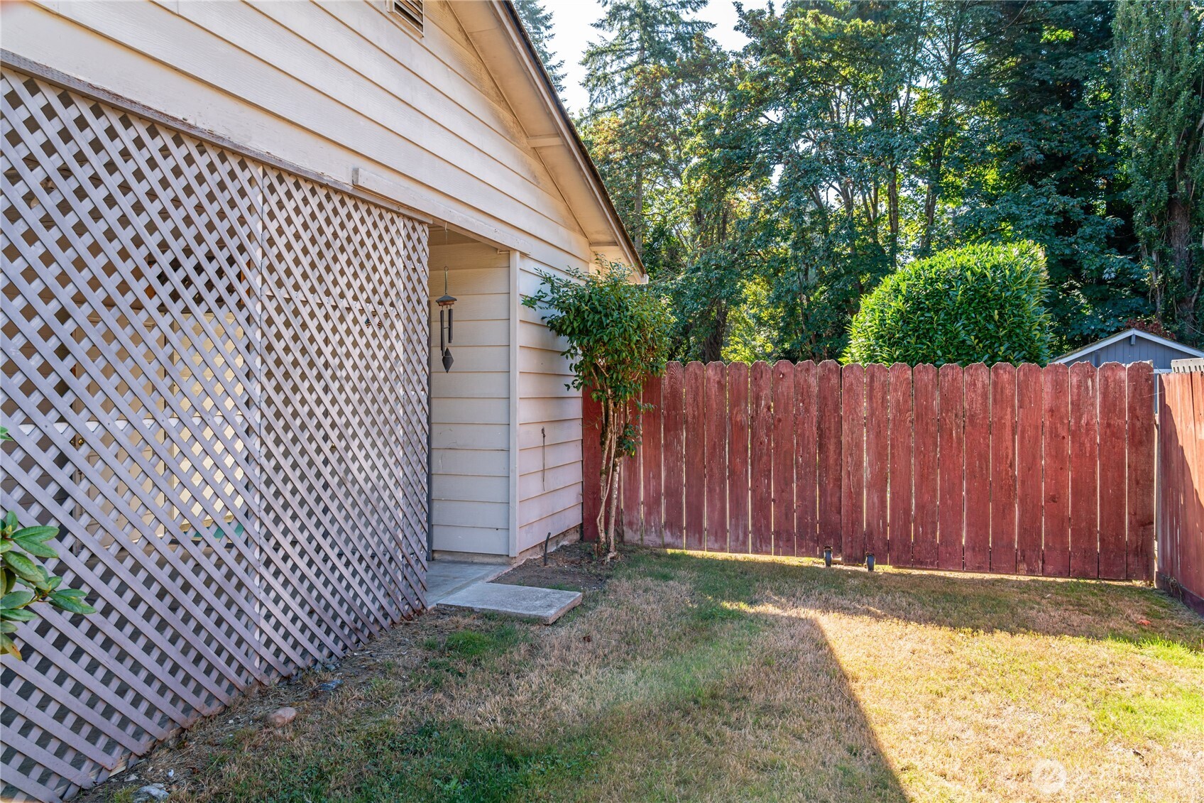 3818 103rd Street Property Photo 18