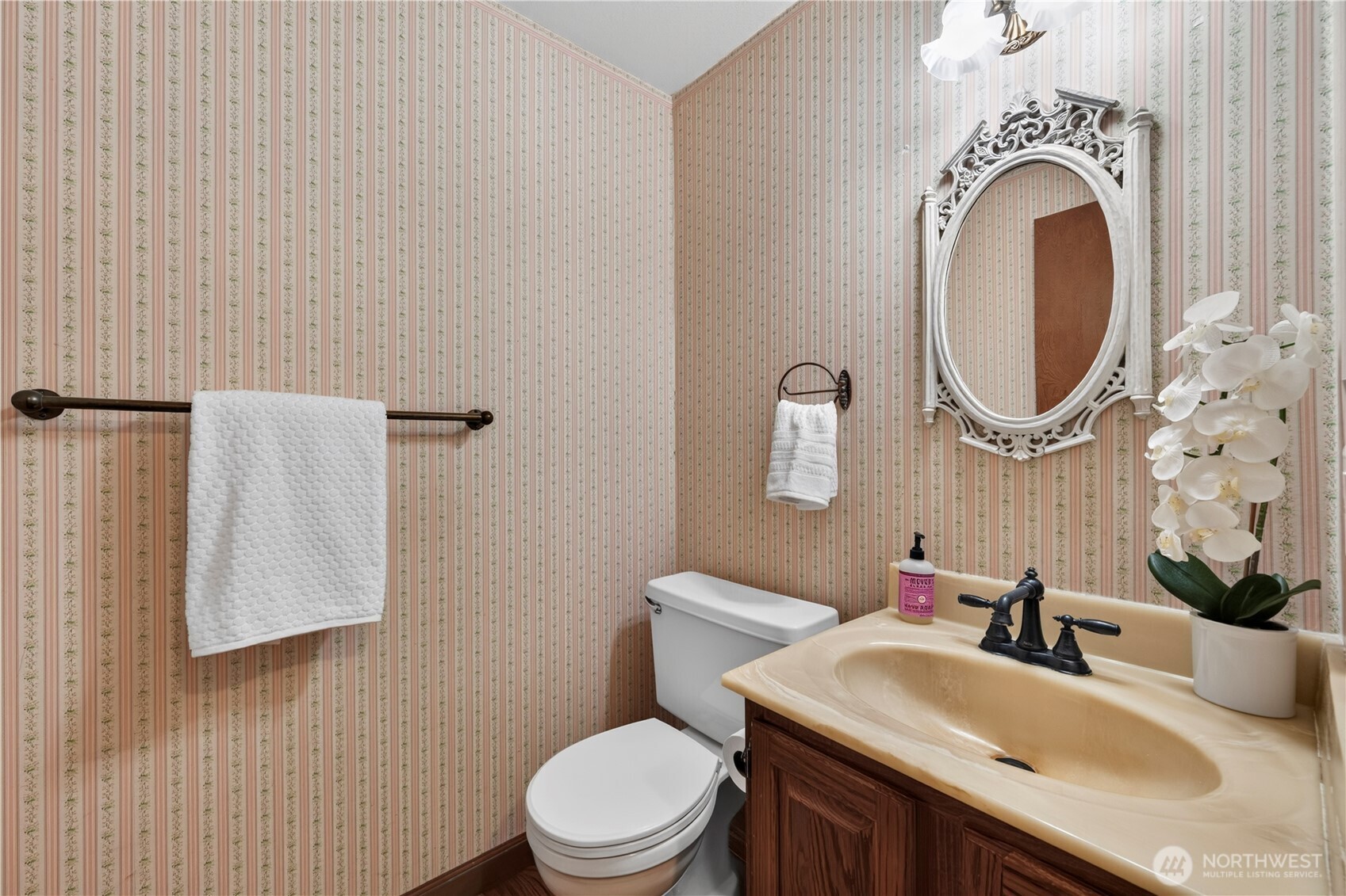 9910 Elliott Road Property Photo 14