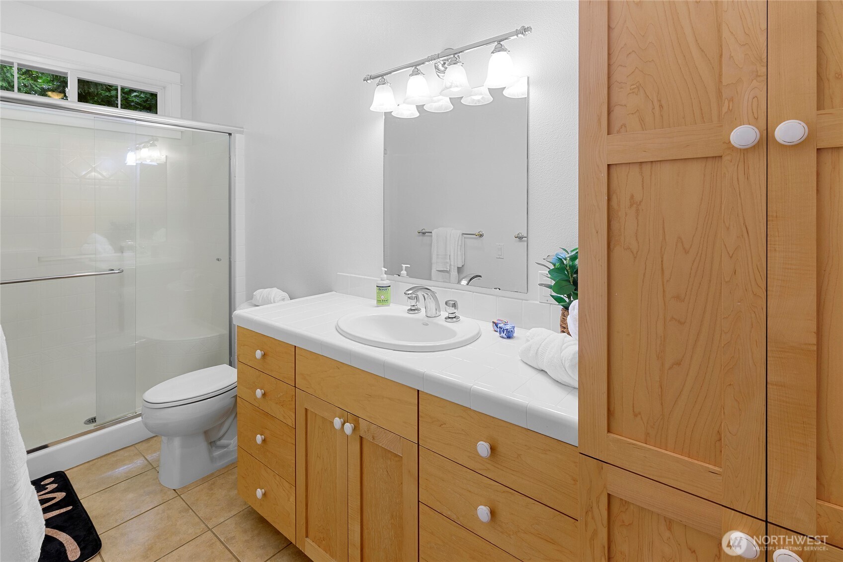 1870 Sakai Village Loop 28 Property Photo 18