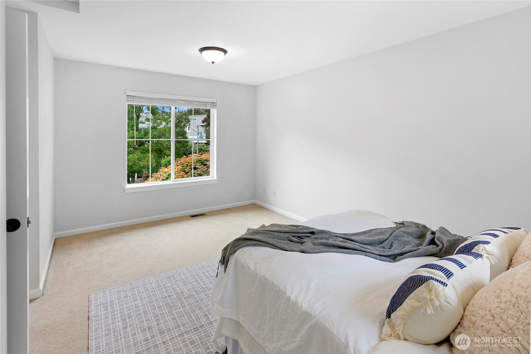 1870 Sakai Village Loop 28 Property Photo 24