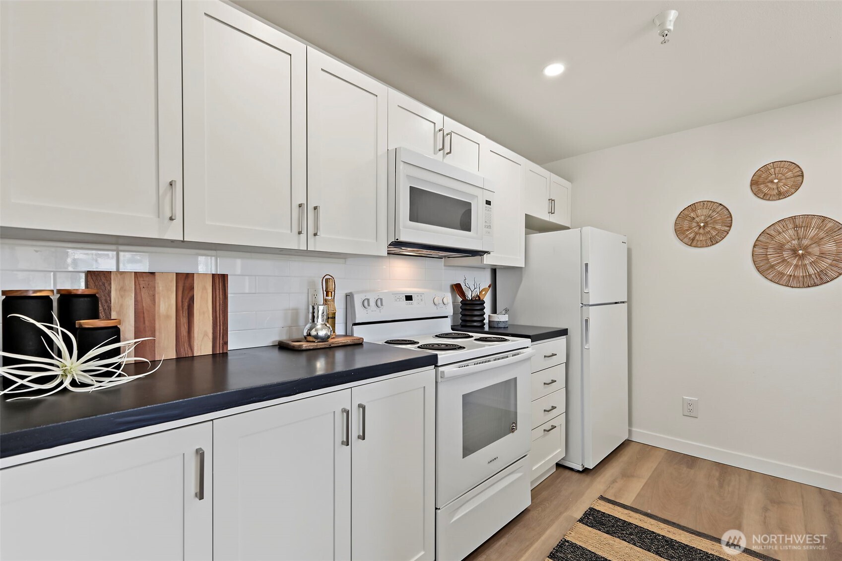 901 Sunset Boulevard B307 Property Photo 7