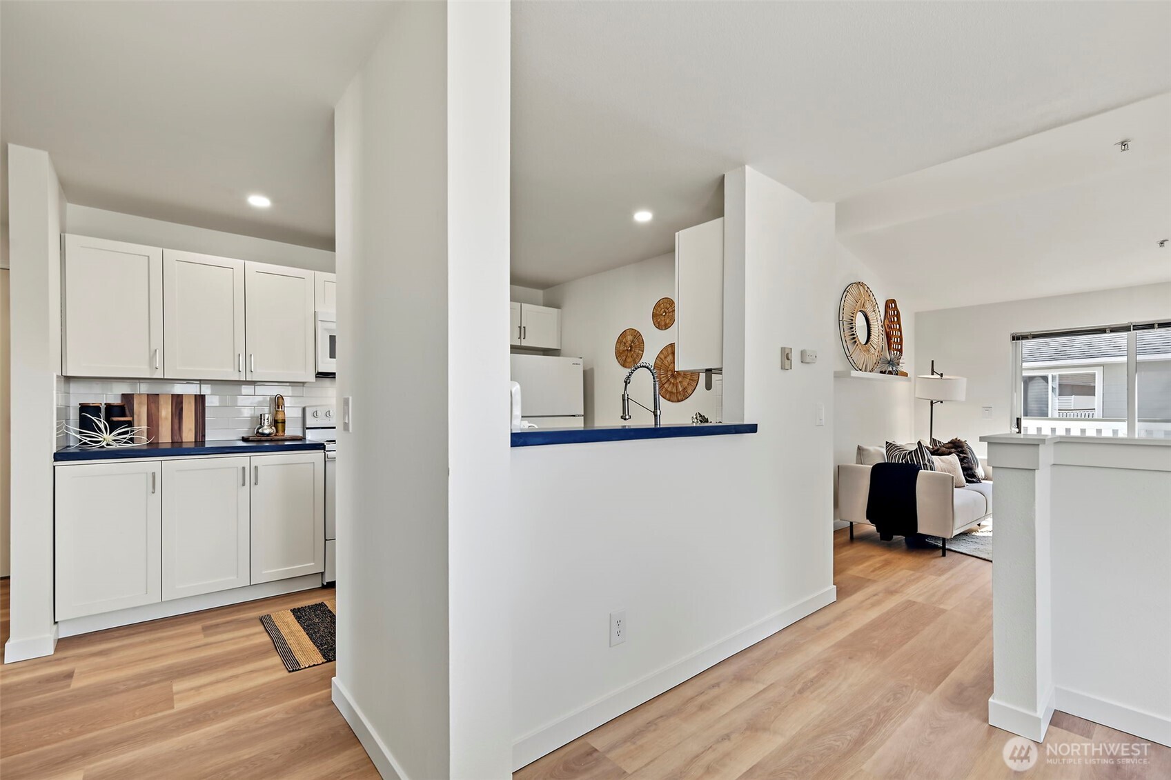 901 Sunset Boulevard B307 Property Photo 9
