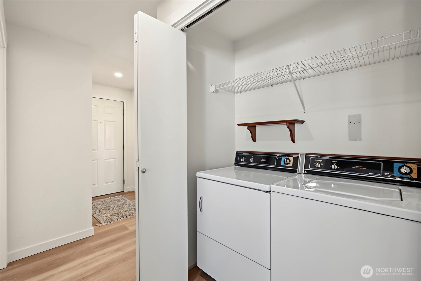 901 Sunset Boulevard B307 Property Photo 19