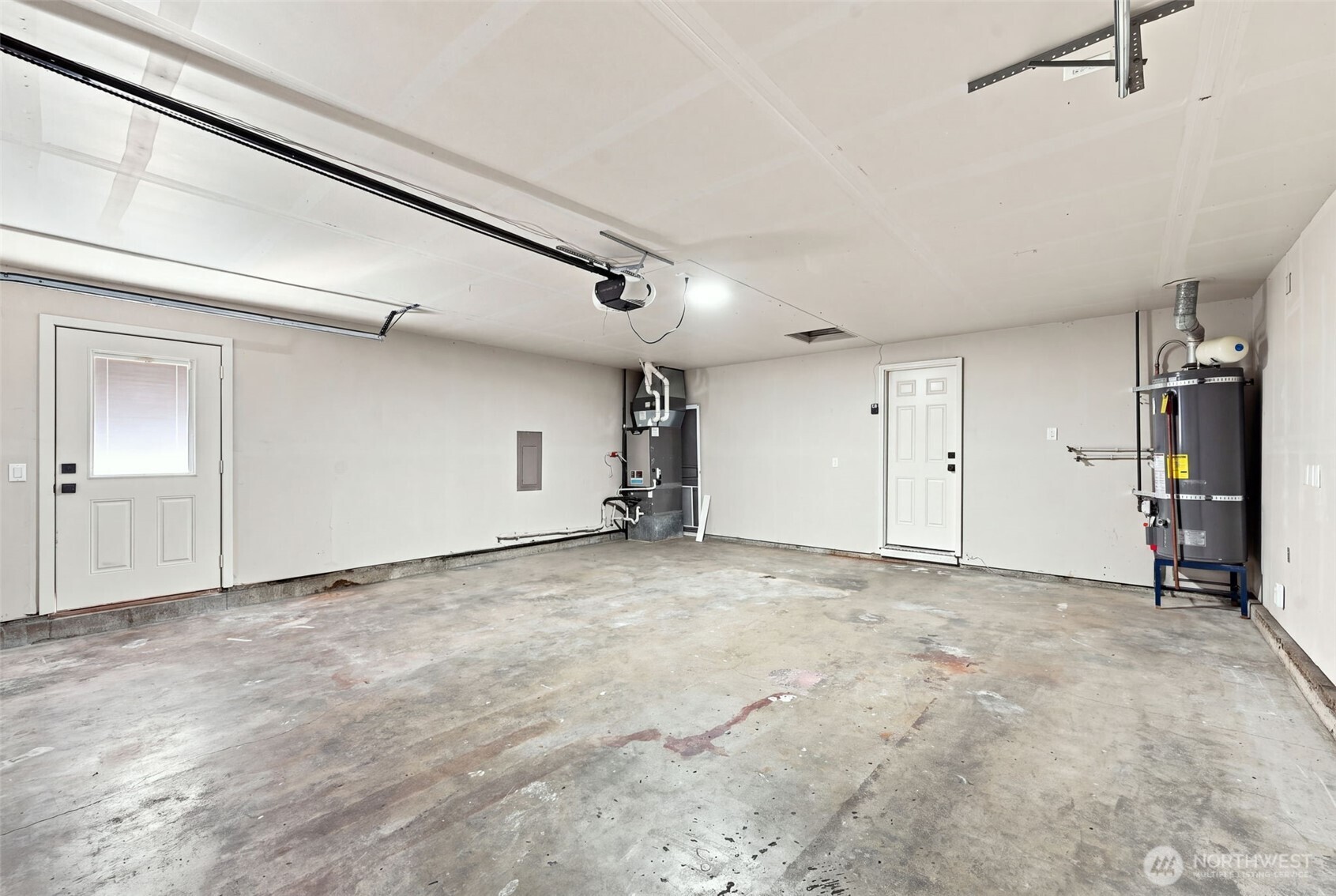 4201 Clearwater Drive Property Photo 24