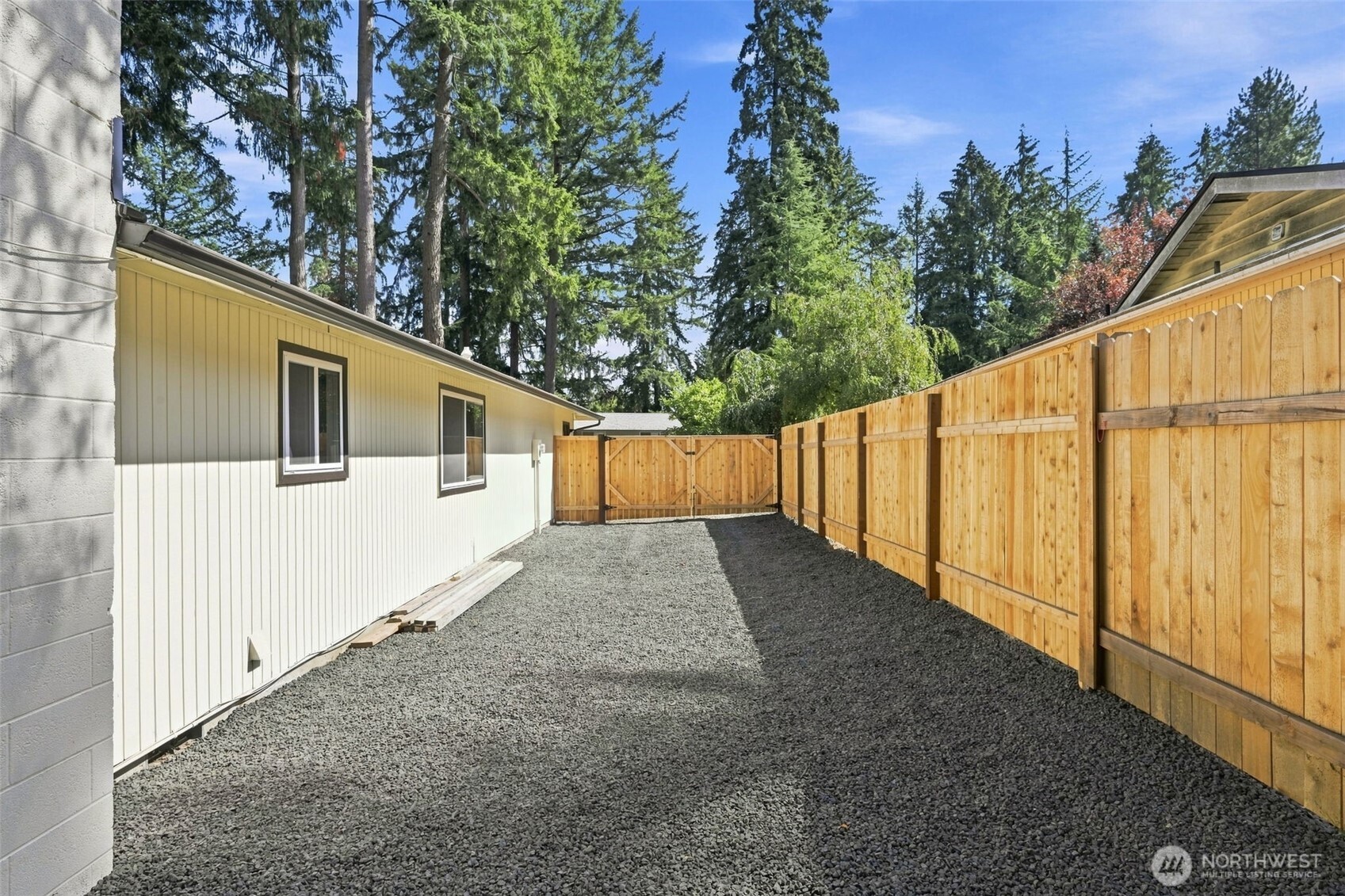 4201 Clearwater Drive Property Photo 31