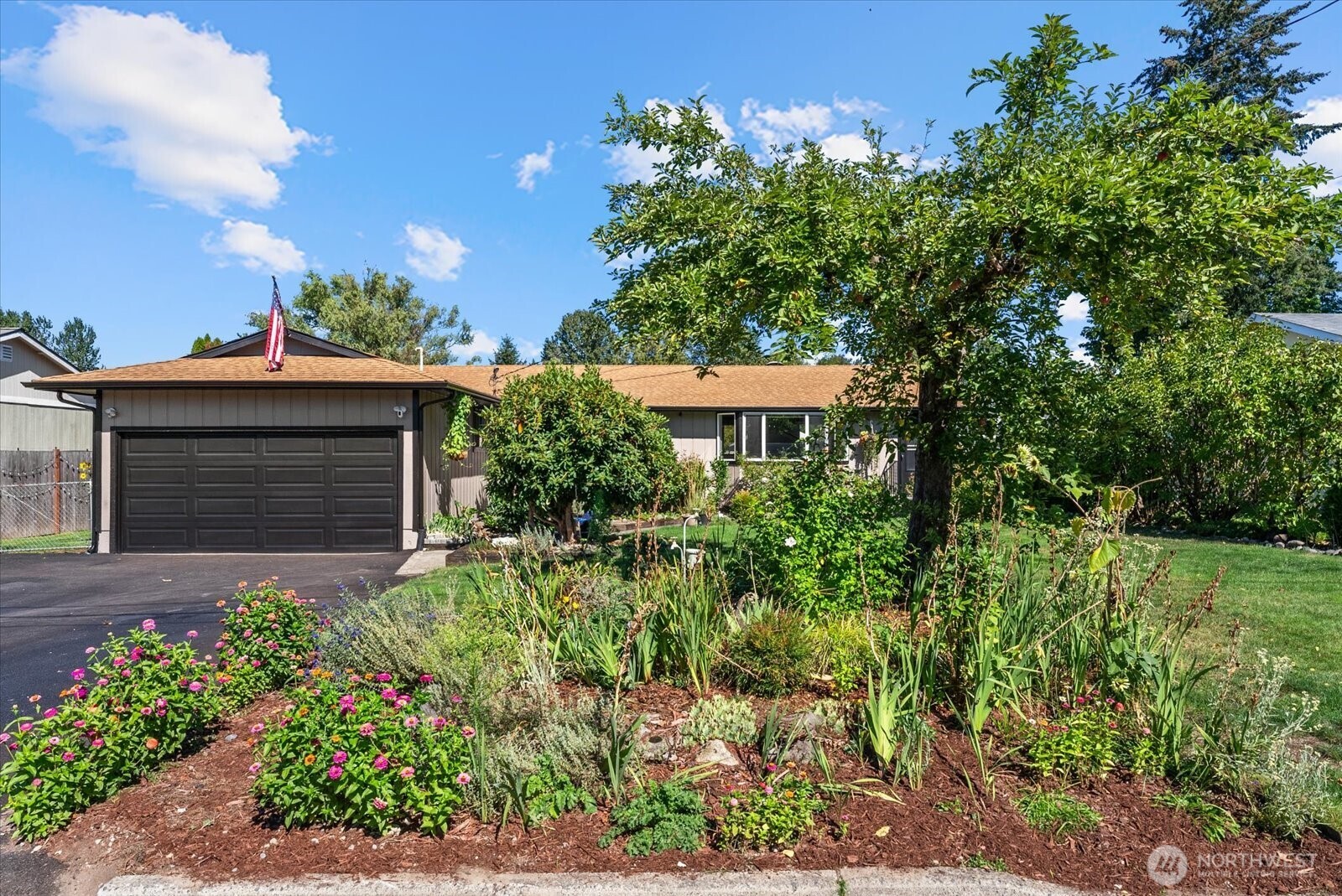 111 2nd Avenue Property Photo 2