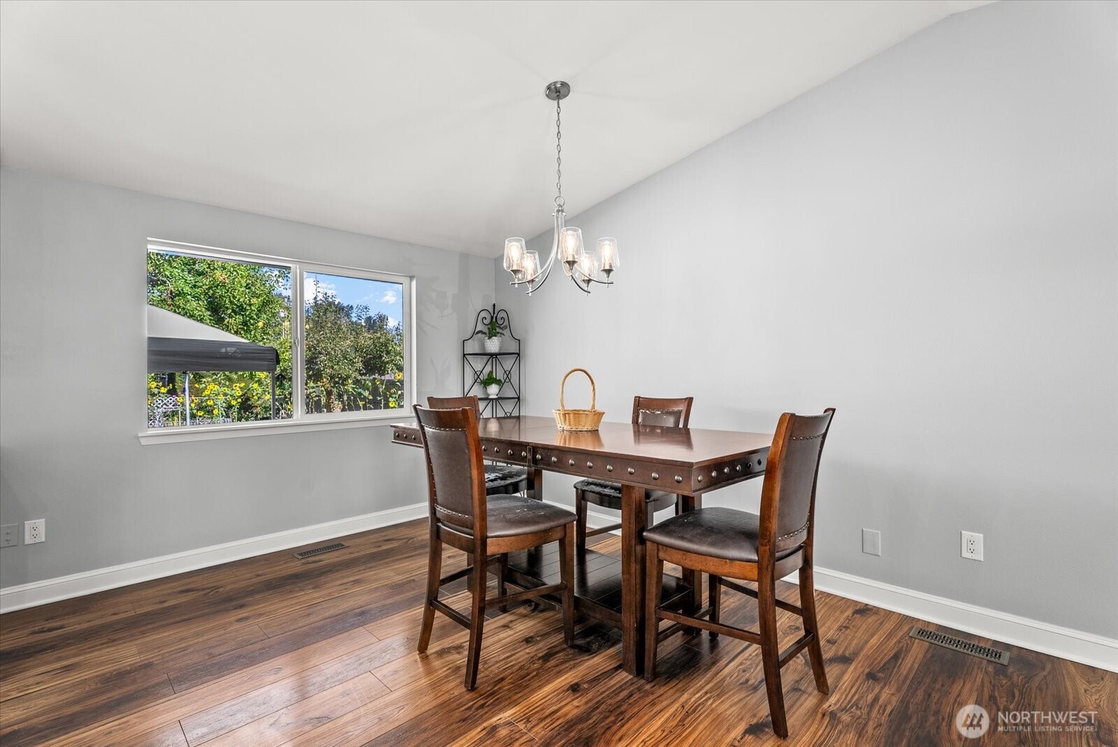 111 2nd Avenue Property Photo 6