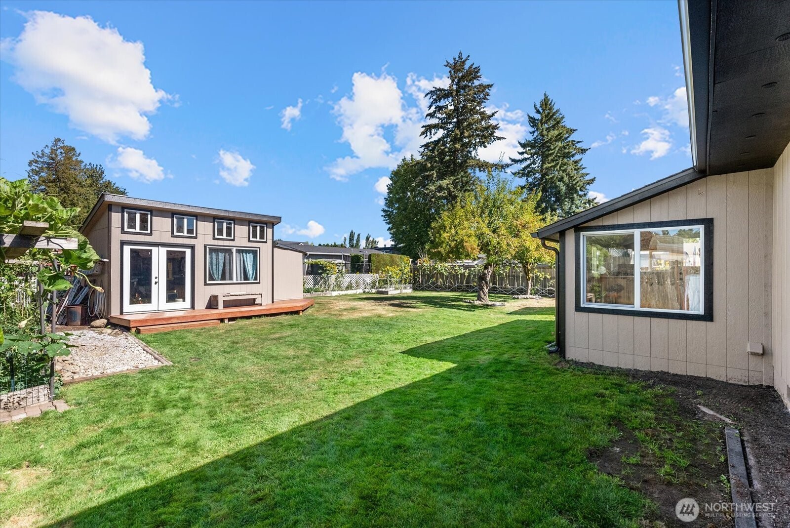 111 2nd Avenue Property Photo 24