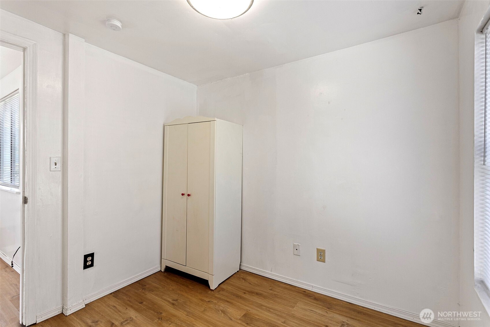 8614 Renton Avenue Property Photo 16