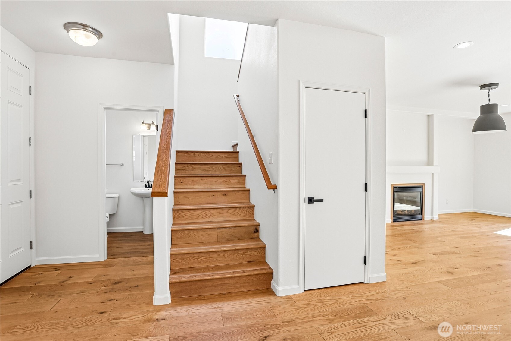 5932 116th Street Property Photo 4