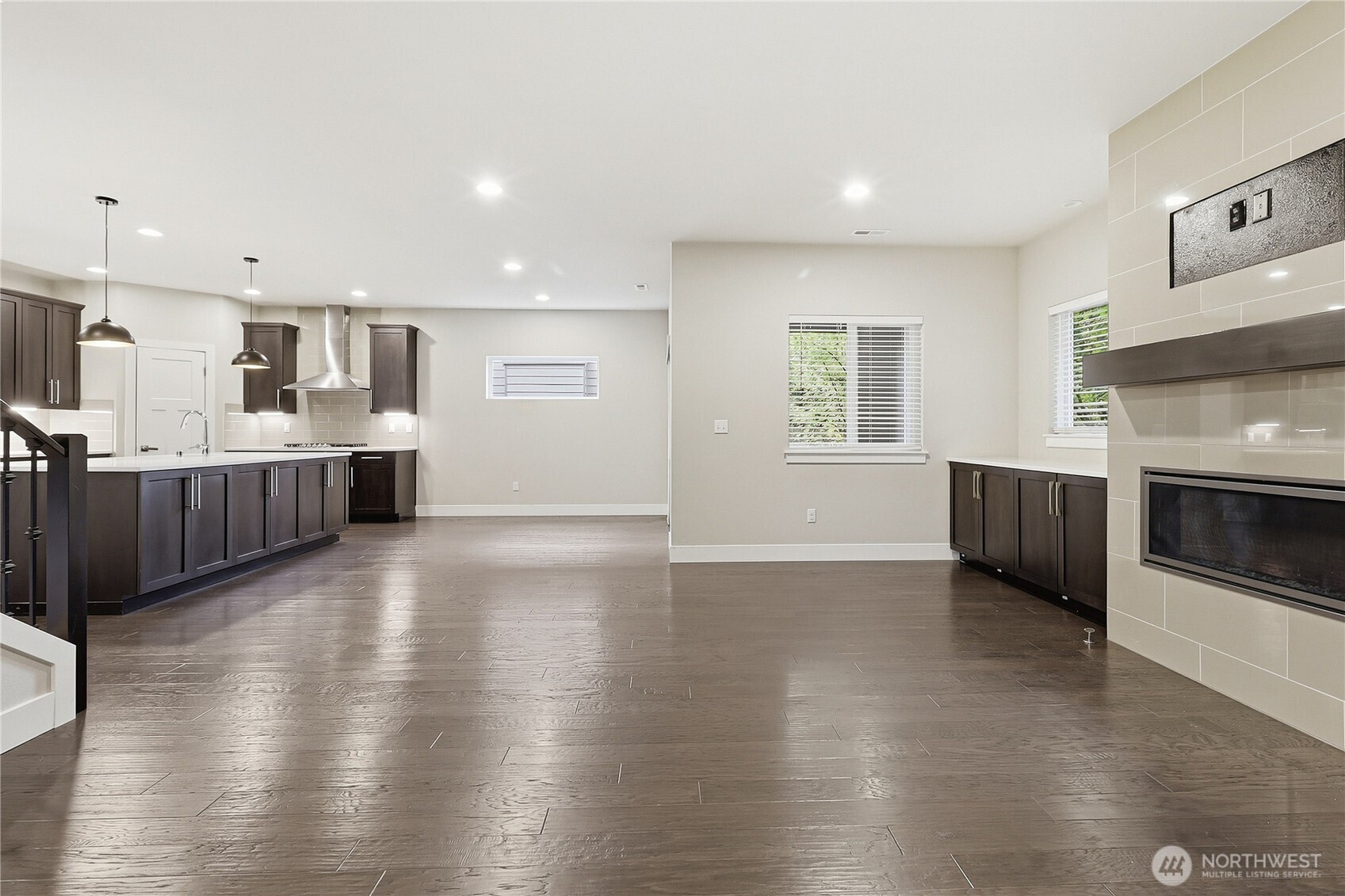 4426 141st Place Property Photo 3