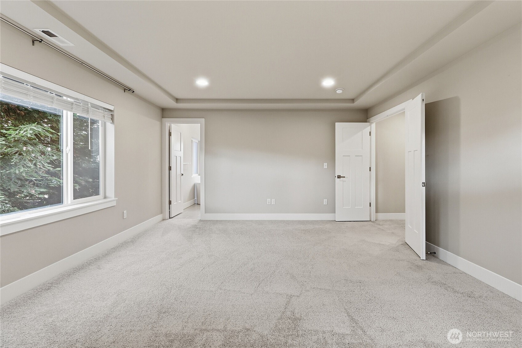 4426 141st Place Property Photo 4