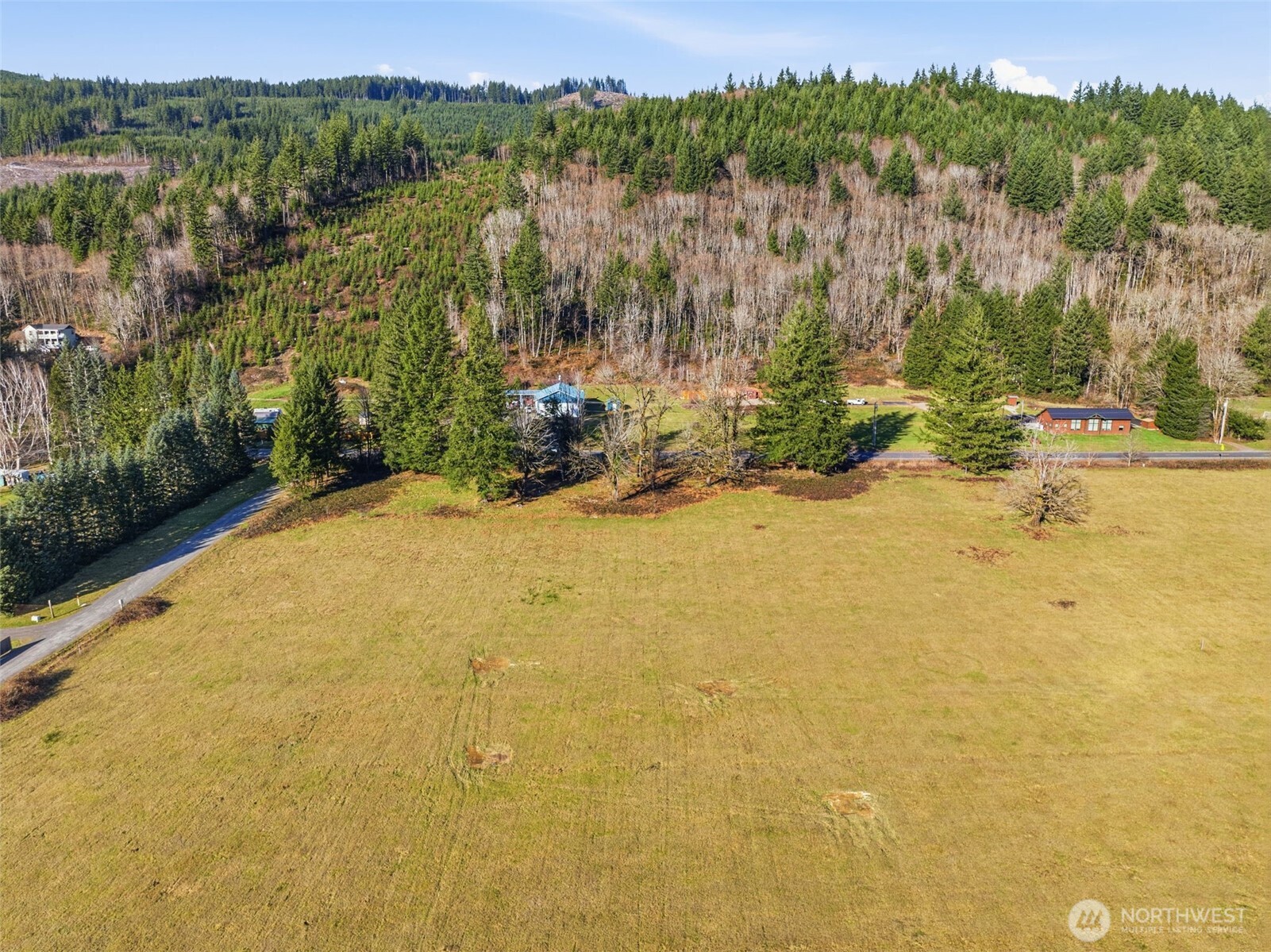 158 Sawmill Road Property Photo 5