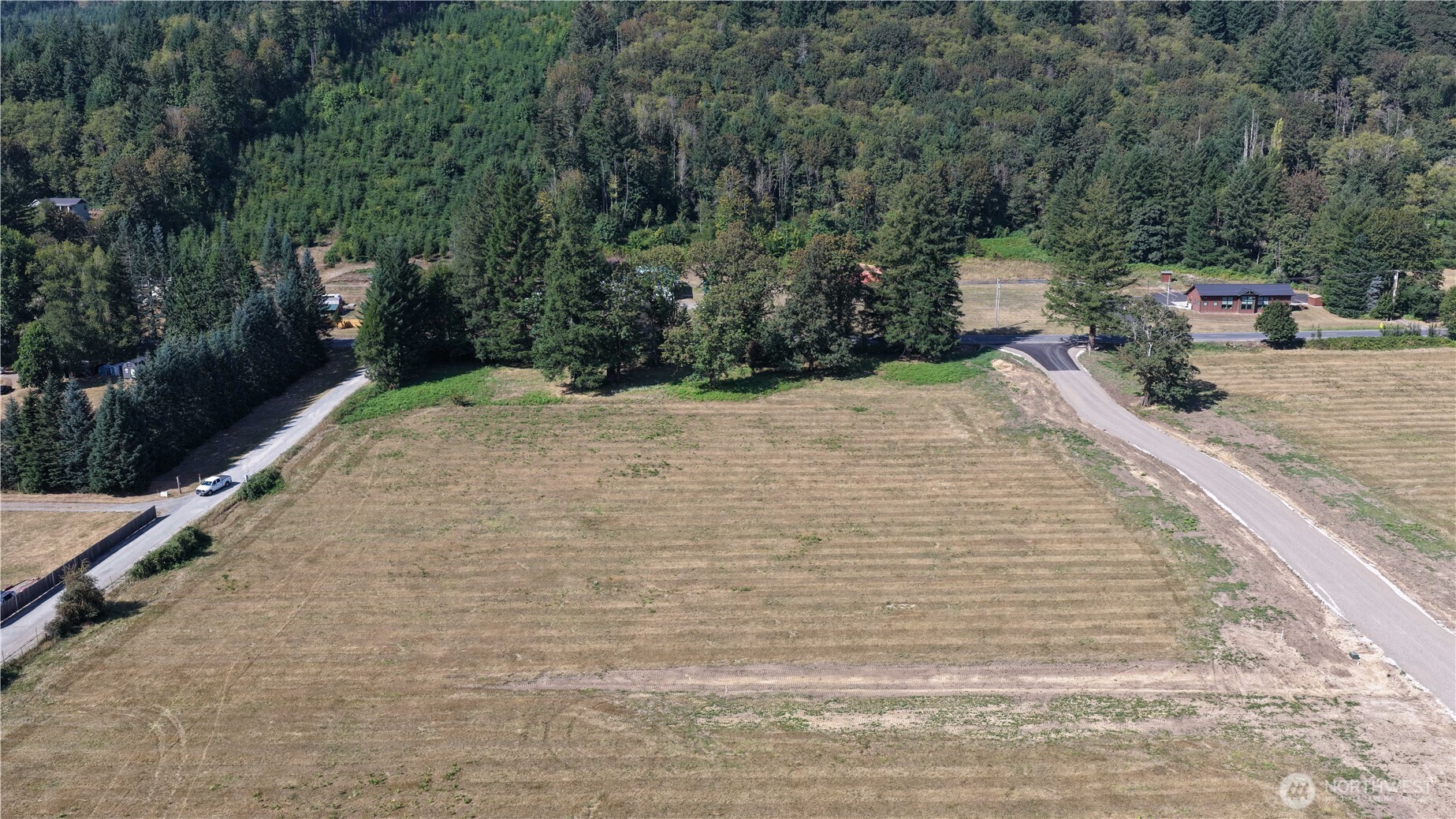 158 Sawmill Road Property Photo 8