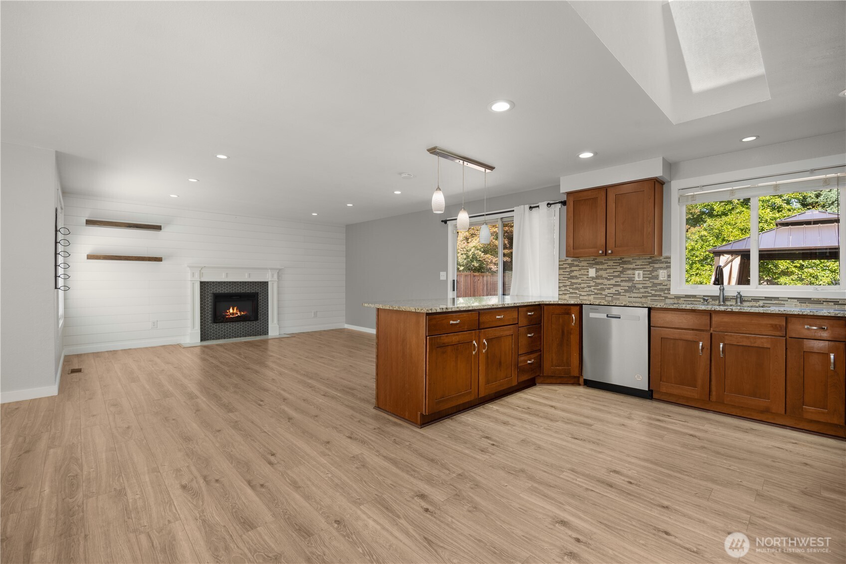 5017 120th Place Property Photo 7
