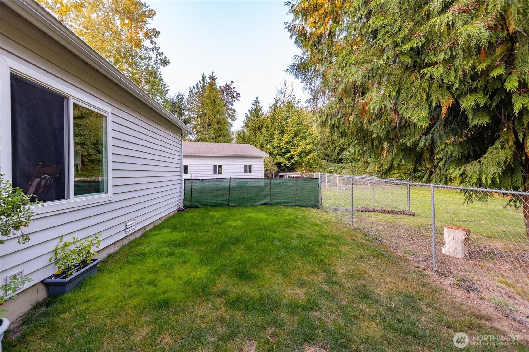 7915 Renic Drive Property Photo 27