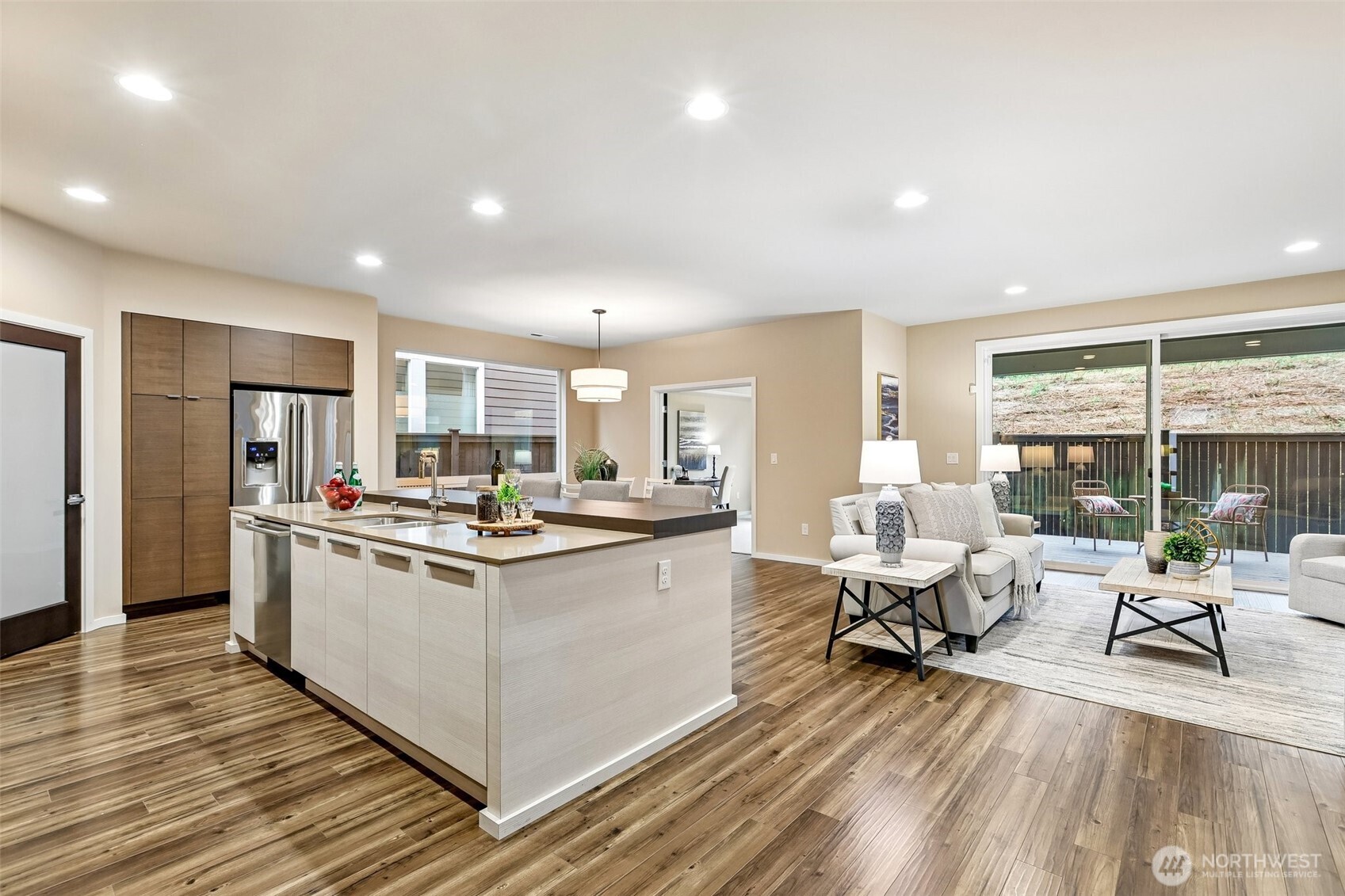 17017 42nd Drive Property Photo 4