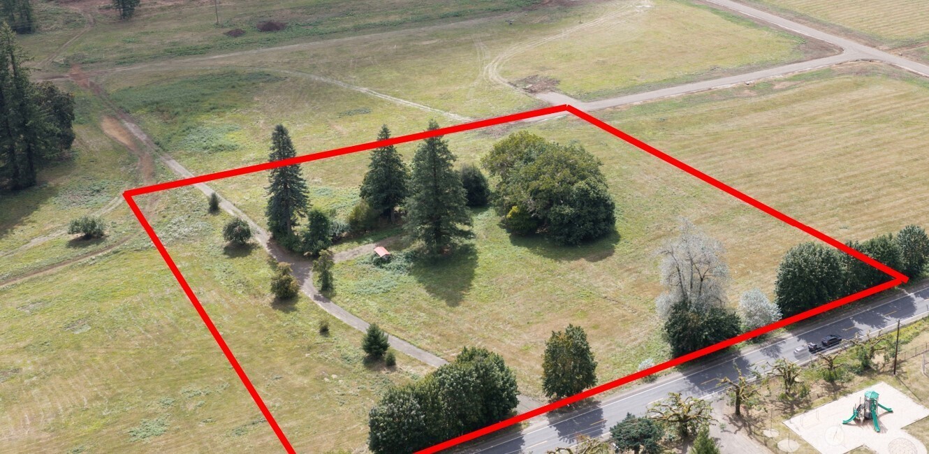 173 Sawmill Road Property Photo 1