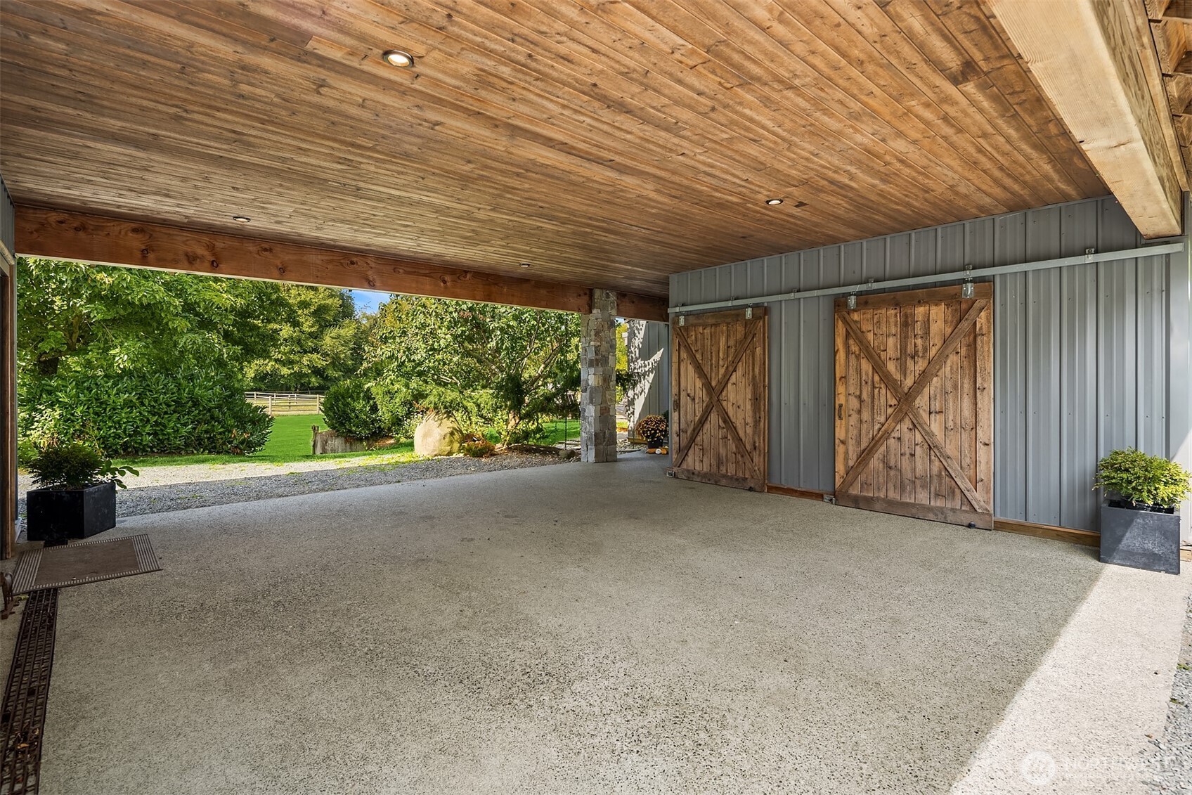 24332 Miller Road Property Photo 24