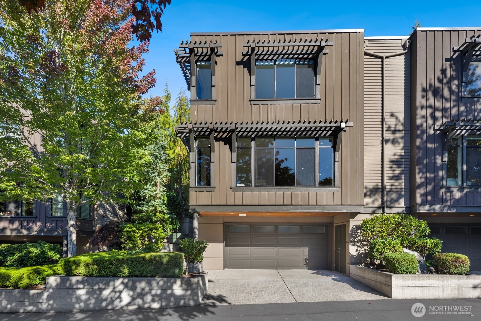 1826 Market Street Property Photo 1