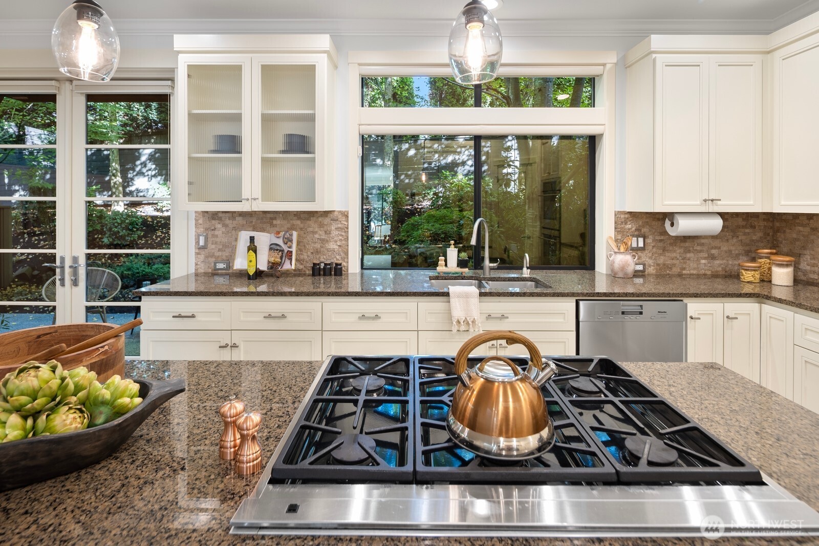 1826 Market Street Property Photo 13